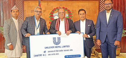 भूकम्प पीडितलाई युनिलिभर नेपालद्वारा एक करोड सहयोग