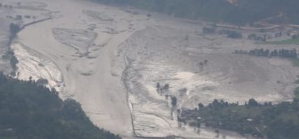 रसुवा बाढी: भक्तपुरका २८ व्यक्ति सम्पर्कविहीन रसुवा बाढी: भक्तपुरका २८ व्यक्ति सम्पर्कविहीन