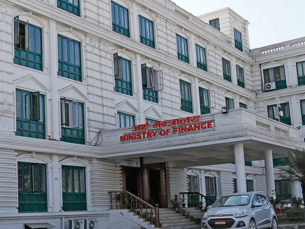 बाढीकाबीच राजस्व संकलन बढ्यो, लक्ष्य भेटिएन बाढीकाबीच राजस्व संकलन बढ्यो, लक्ष्य भेटिएन