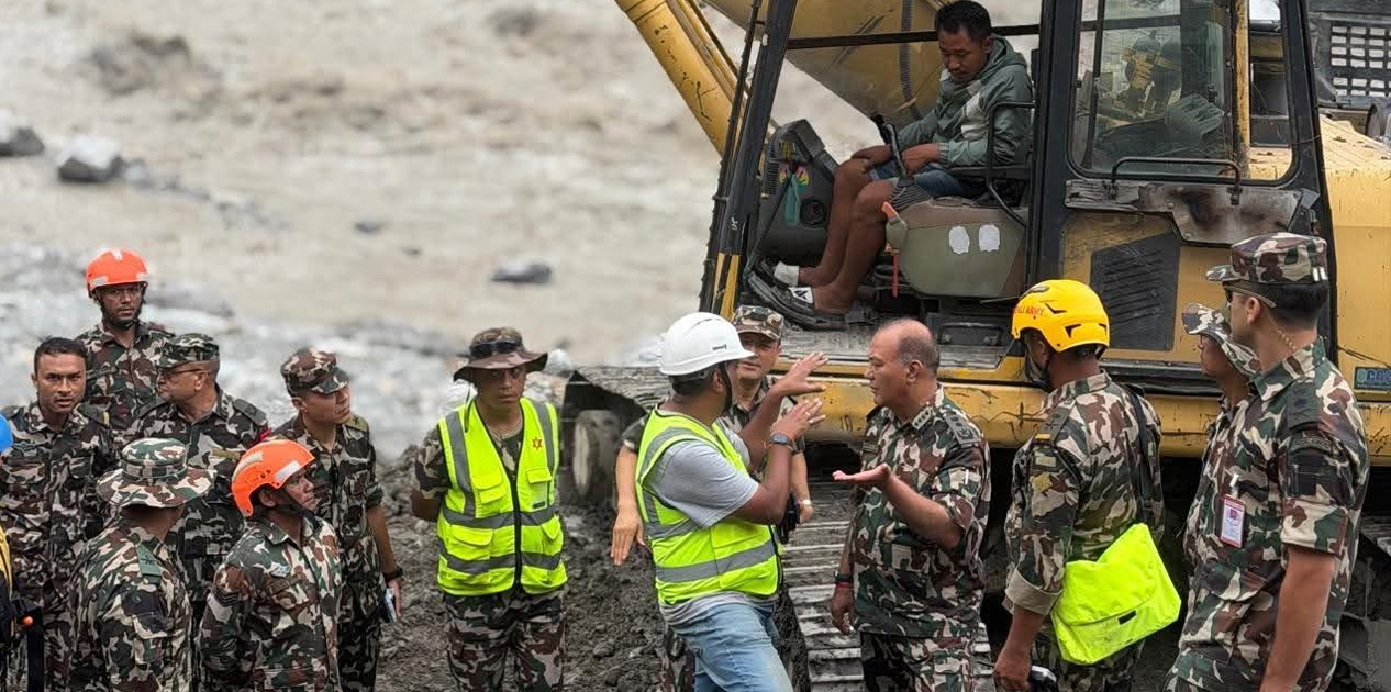 प्रधान सेनापति सिग्देलद्वारा त्रिशूली क्षेत्रको स्थलगत निरीक्षण