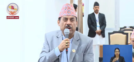 राप्रपा सांसद गिरीको प्रश्न: ‘सरकार किन बाटो बिराइरहेको छ ?’