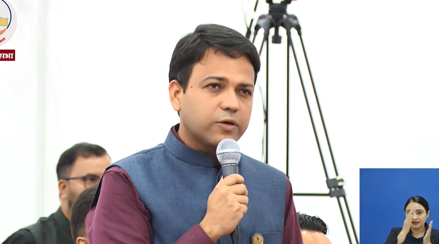 क्रान्तिशिखाको अभिव्यक्तिविरुद्ध भएको प्रदर्शनप्रति रास्वपा महामन्त्रीको आपत्ति क्रान्तिशिखाको अभिव्यक्तिविरुद्ध भएको प्रदर्शनप्रति रास्वपा महामन्त्रीको आपत्ति