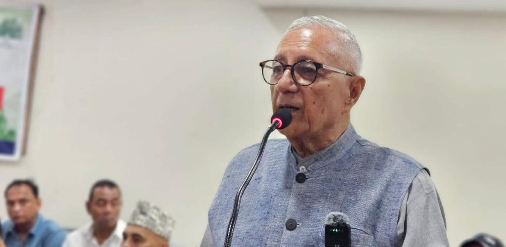 दुवै महाधिवेशन रोकौं, मध्यमार्गी बाटो खोजौं : शेखर कोइराला दुवै महाधिवेशन रोकौं, मध्यमार्गी बाटो खोजौं : शेखर कोइराला