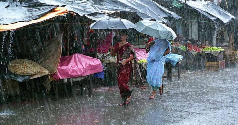 नेपालको विभिन्न क्षेत्रमा बिहीबारदेखि करिब ३६ घण्टासम्म भारी वर्षाको सम्भावना नेपालको विभिन्न क्षेत्रमा बिहीबारदेखि करिब ३६ घण्टासम्म भारी वर्षाको सम्भावना