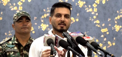 बिचौलियाले लाभ लिनेगरी कानुन निर्माण नगर्ने कुरामा सरकार स्पष्ट छ : मन्त्री लम्साल बिचौलियाले लाभ लिनेगरी कानुन निर्माण नगर्ने कुरामा सरकार स्पष्ट छ : मन्त्री लम्साल